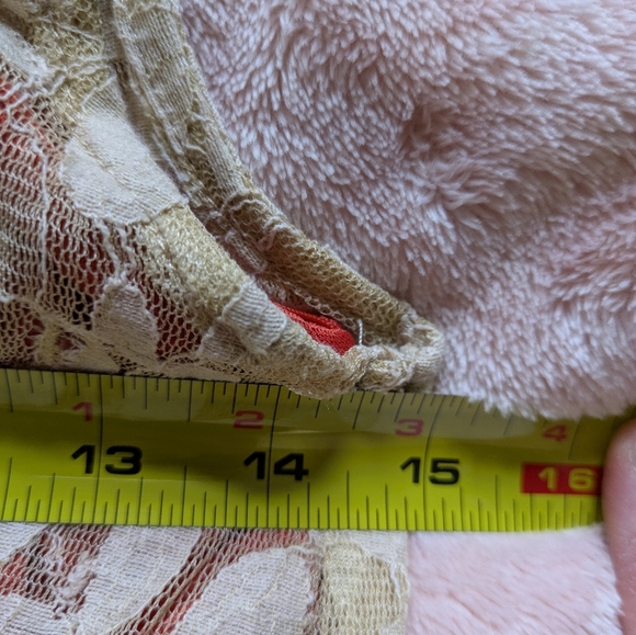 Ryu Peach And Beige Lace Dress with Floral Accent L NWOT - Picture 2 of 11